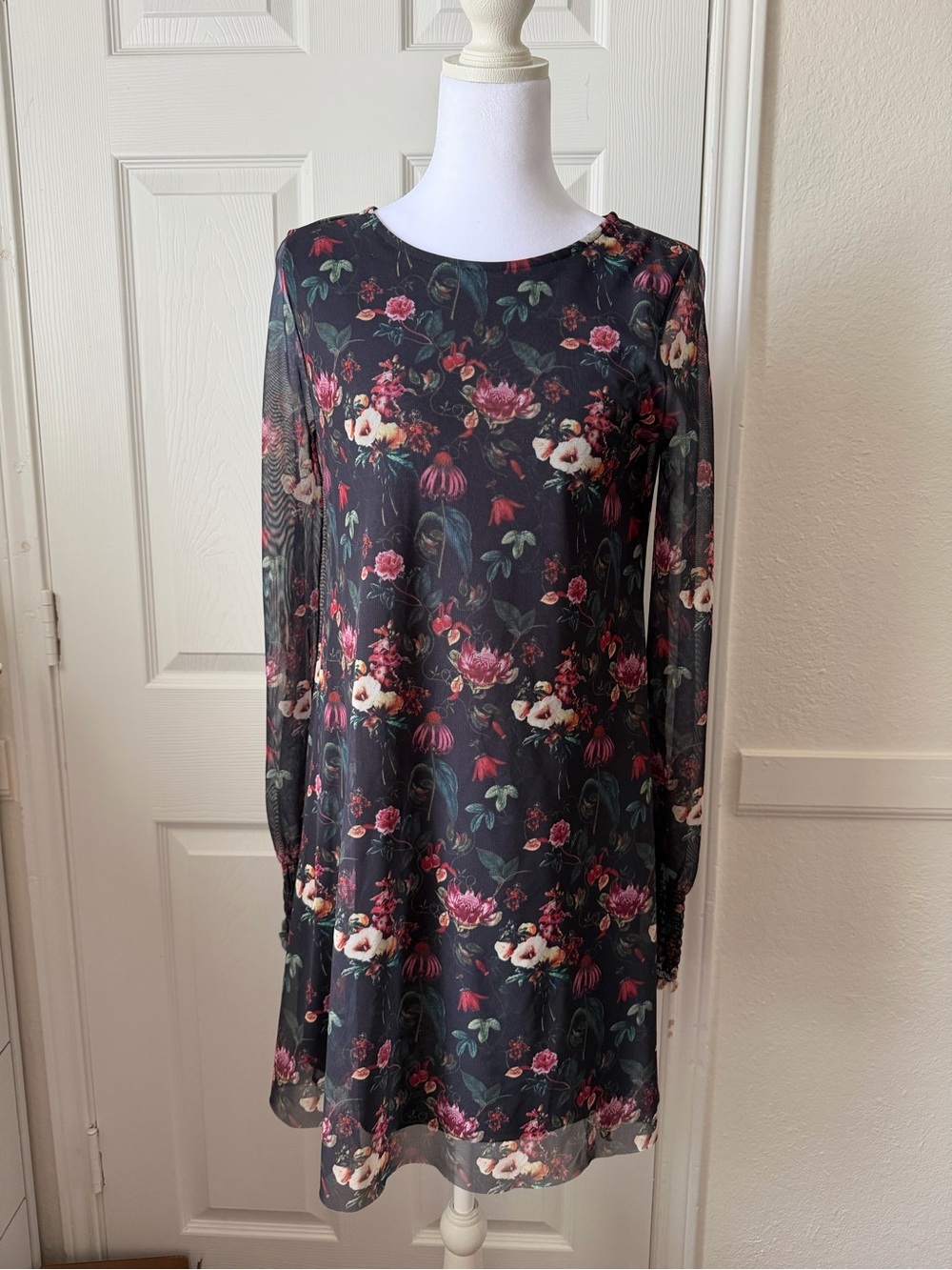 Sfera Dark Floral Cottagecore Mesh Mini Dress Whimsigoth Size M